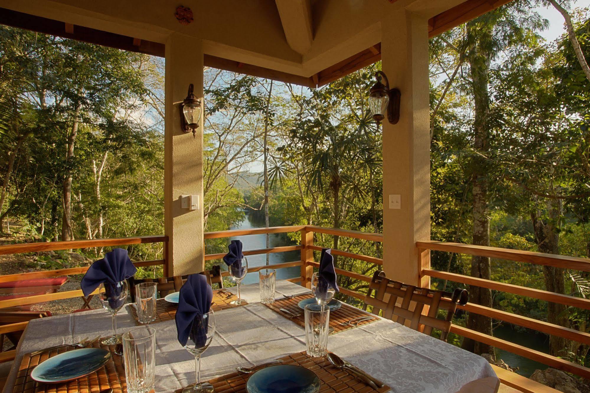 Mystic River Resort San Ignacio Dış mekan fotoğraf